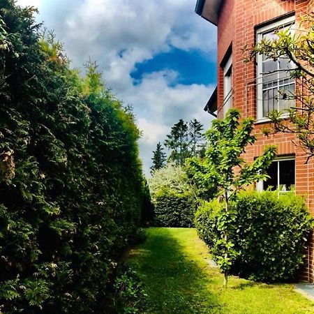 Grosses 4 Zimmer Apartment Naehe Messe Hanóver Exterior foto