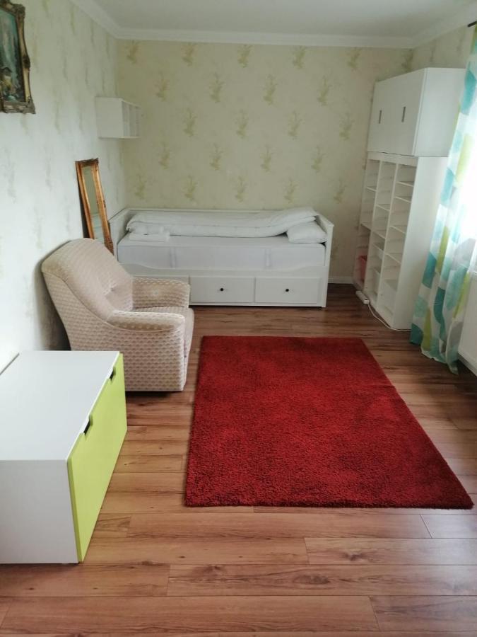 Grosses 4 Zimmer Apartment Naehe Messe Hanóver Exterior foto